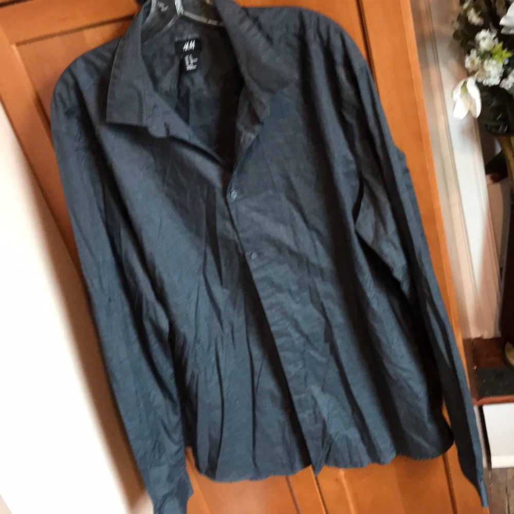 Like New H&M Easy Iron Dress shirt size XL